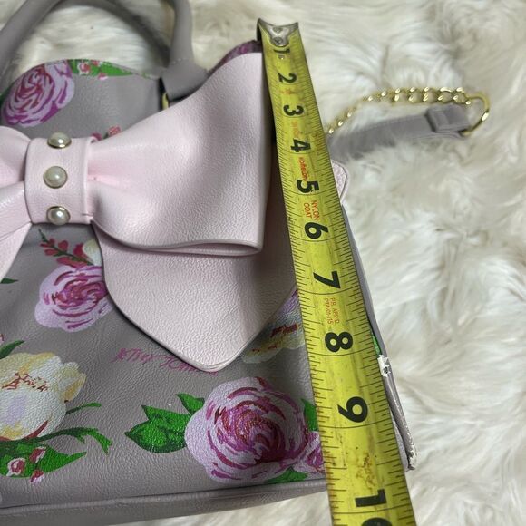 Betsey Johnson Synthetic Satchel/shoulder bag Floral&Pearl large pink bow accent - Picture 5 of 12